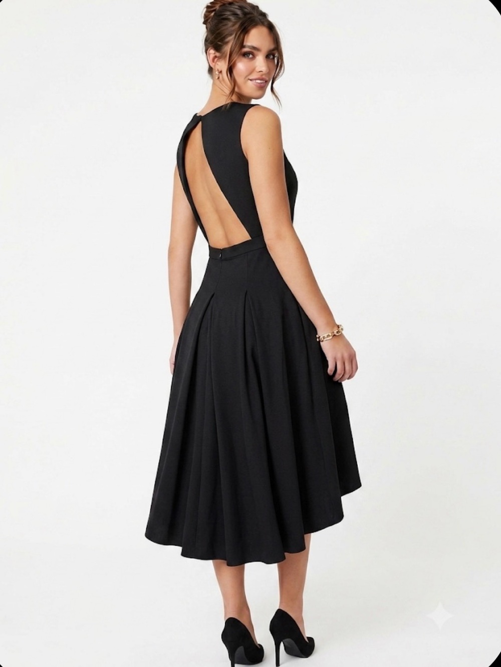 Lulu's Black Sleeveless Open-Back Midi Dress